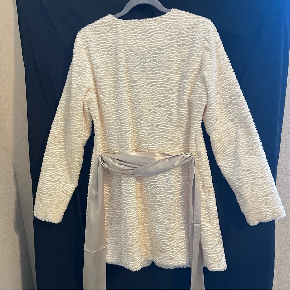 INC International Concepts Champagne Faux Fur Textured Coat w/ Satin Sash - Picture 3 of 13